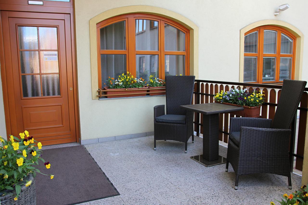 Penzion Martina**** Lanškroun Exteriör bild